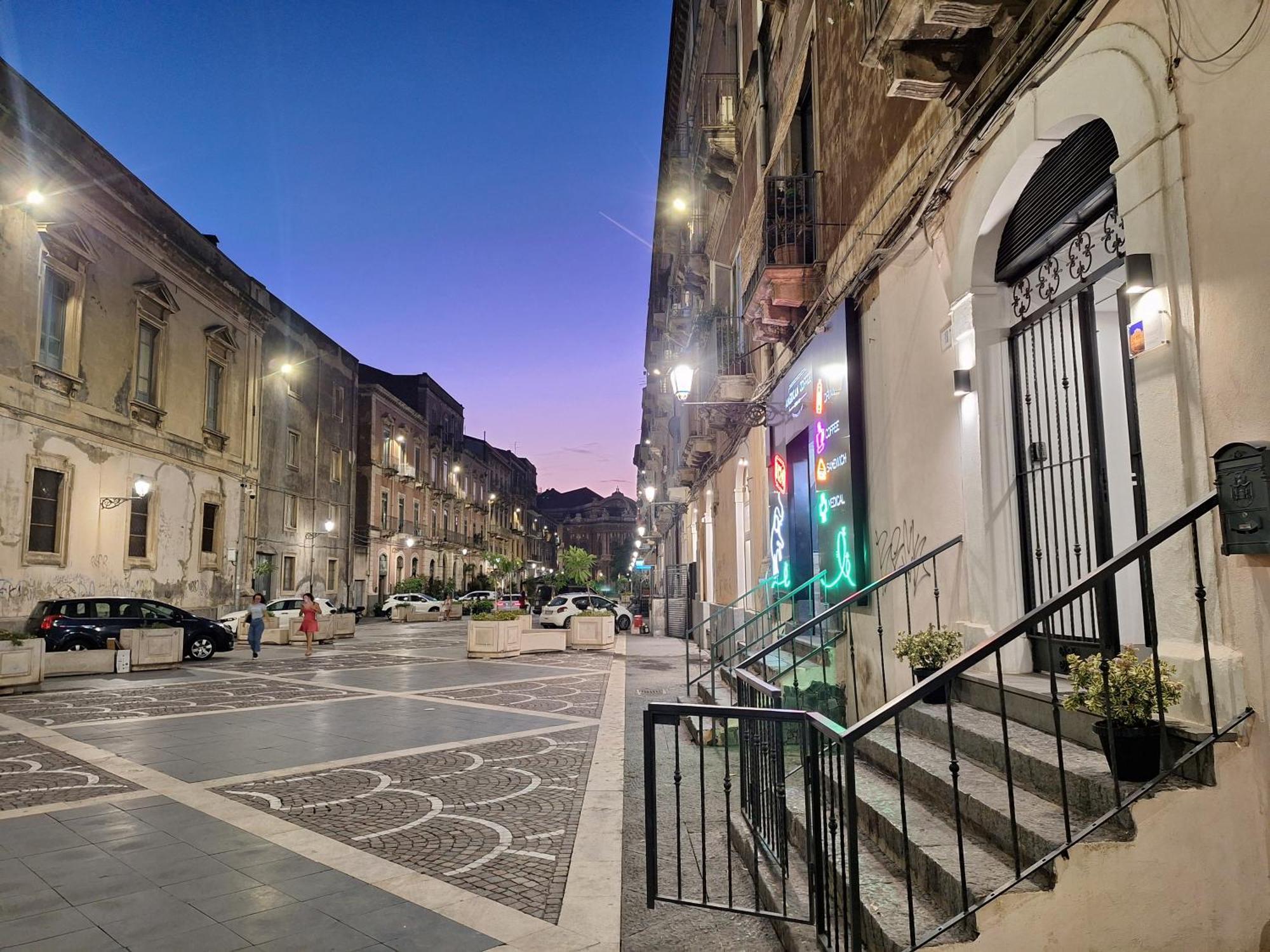 Casa Vacanze Al Teatro CTA Exterior foto