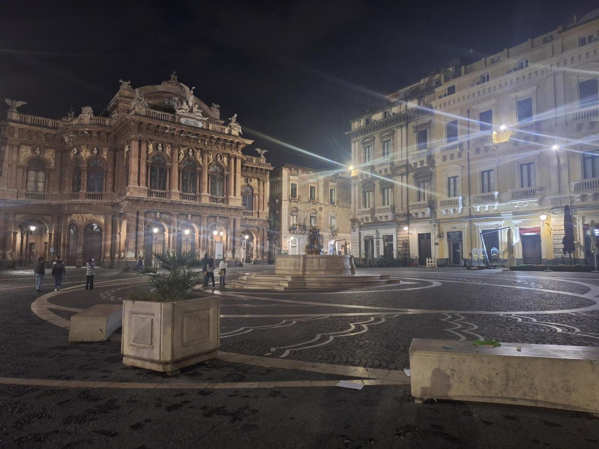 Casa Vacanze Al Teatro CTA Exterior foto